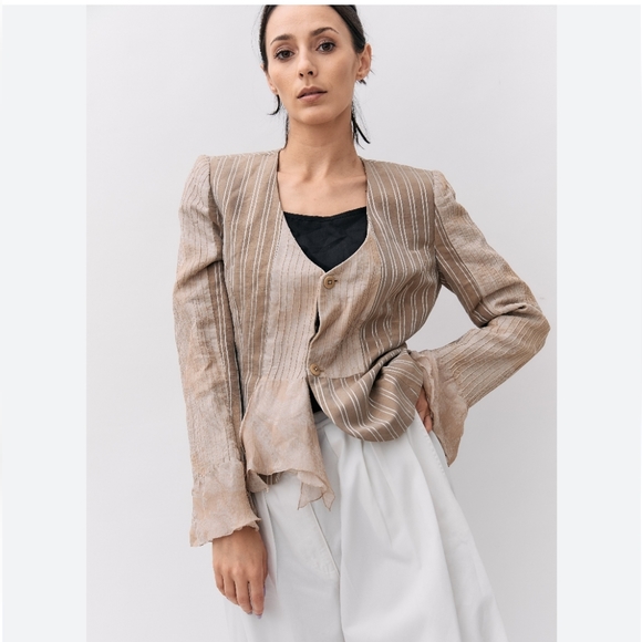 Armani Collezioni - Tan & White Pin Striped Linen & Silk Jacket Sz 14 - Picture 1 of 9